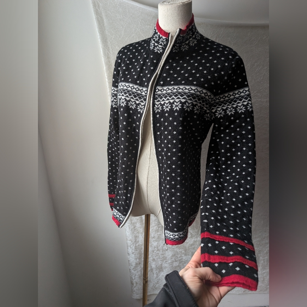 Neve Merino Wool Ski Double Zip Sweater Jacket Nordic Snowflake Black White Red